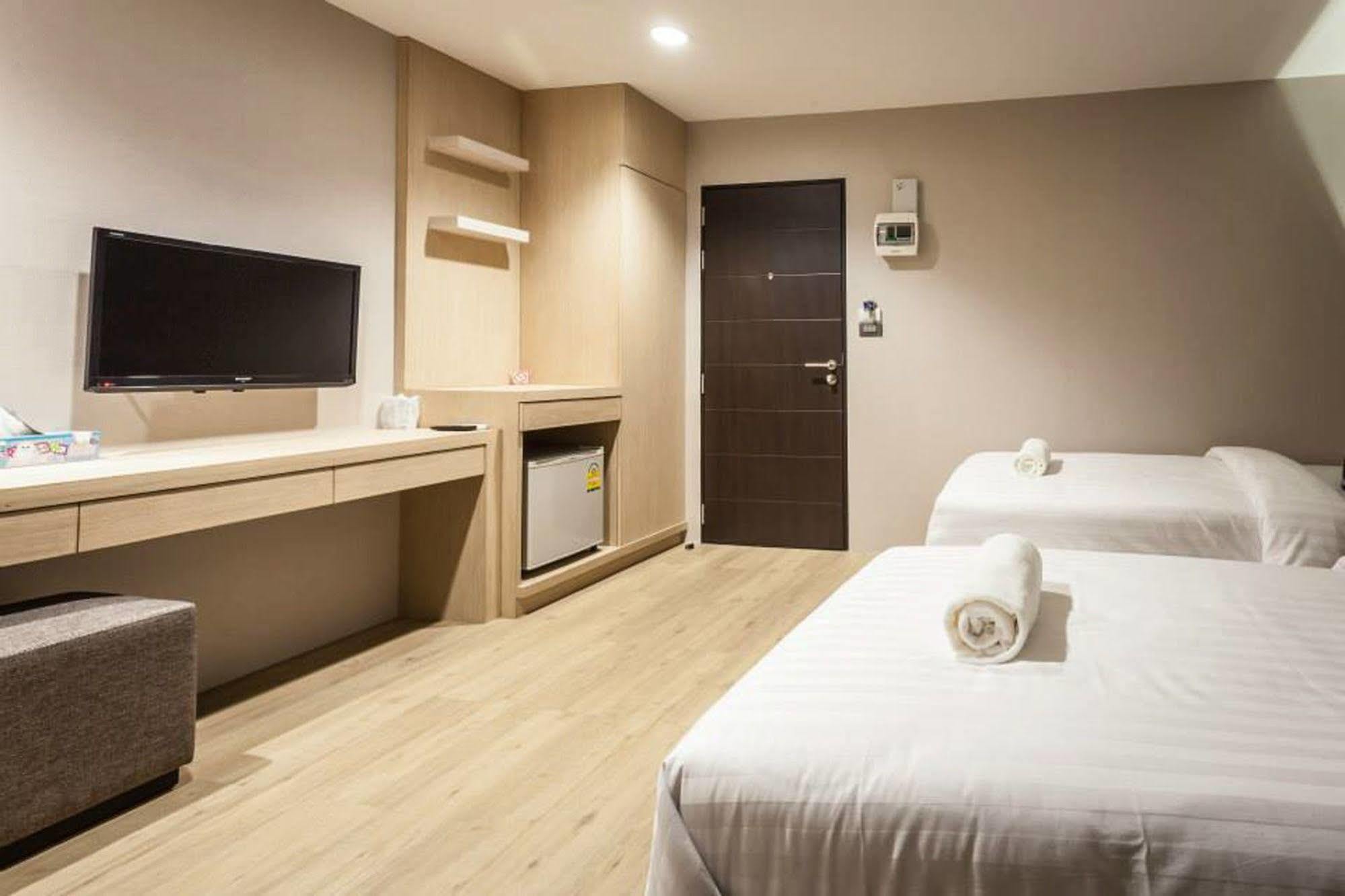 Kesorn Boutique Hotel Buriram Exterior photo